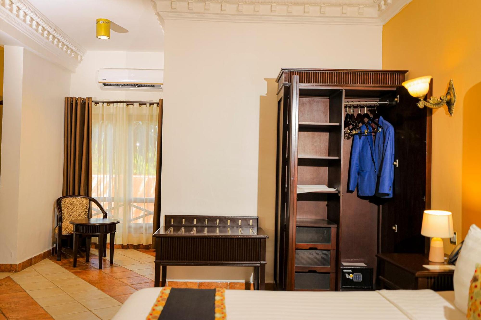 Colosseum Boutique Hotel & Spa Dar es Salaam Exterior foto